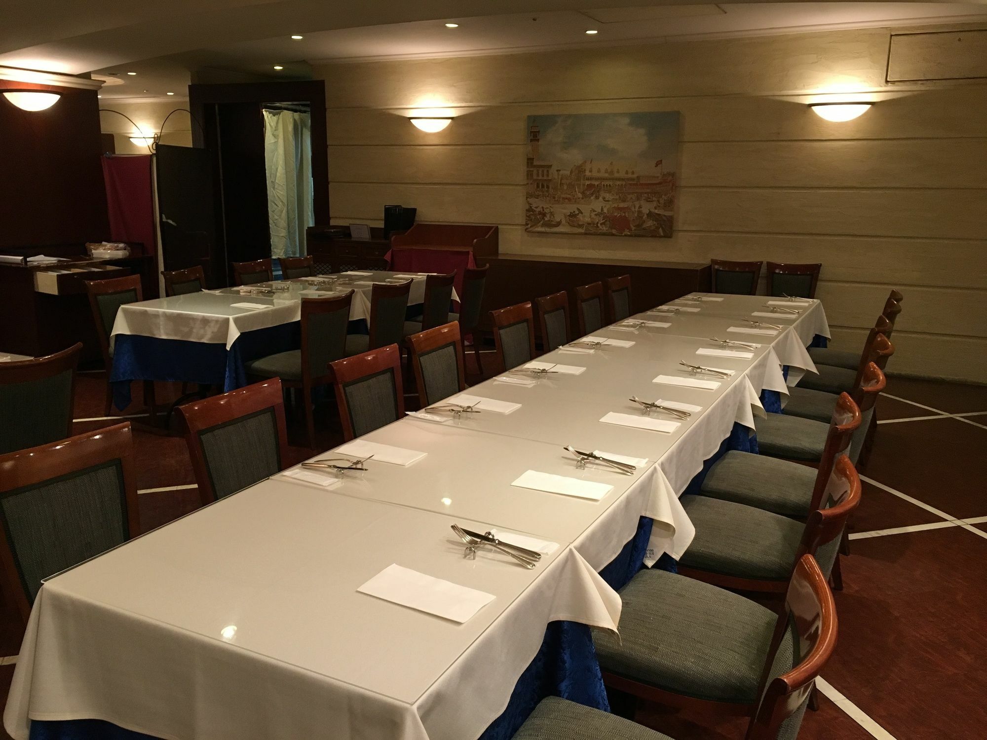 Hotel Yokohama Camelot Japan Экстерьер фото